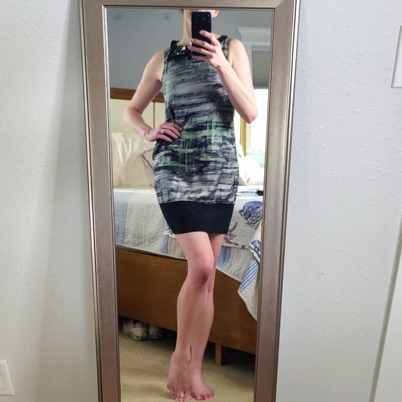 Robert Rodriguez Silk Jewel Embellished Color Block Shift Dress - Picture 1 of 5